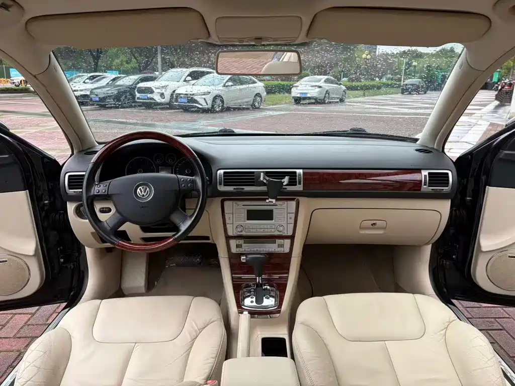 Volkswagen Passat Lingyu — миниатюра 5