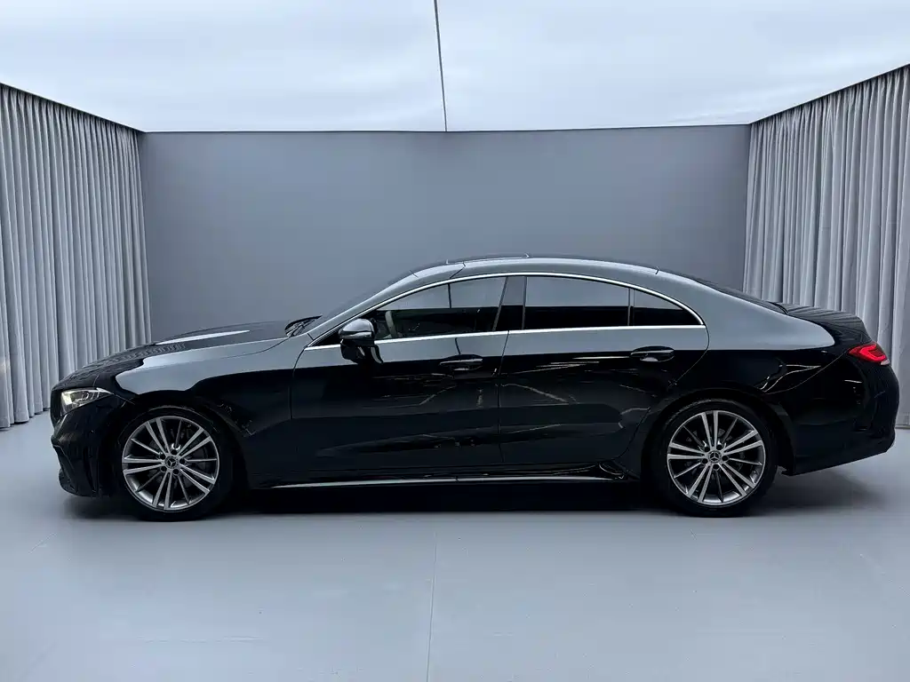 Mercedes-Benz CLS — миниатюра 2