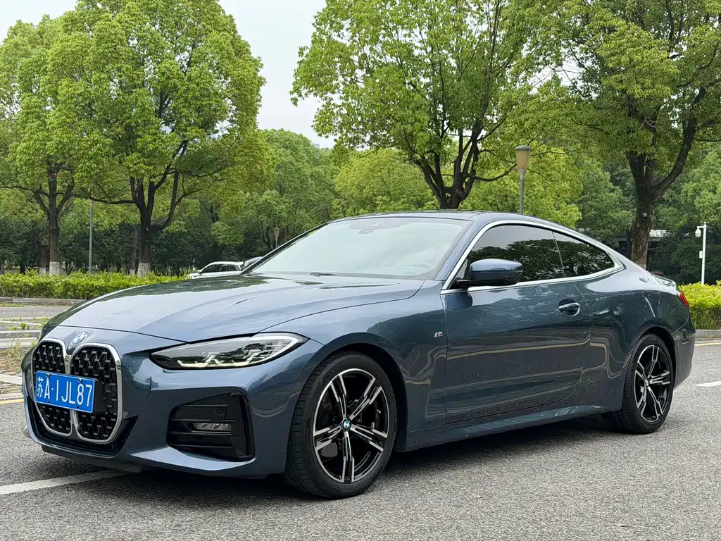 Купить BMW 4 Series
