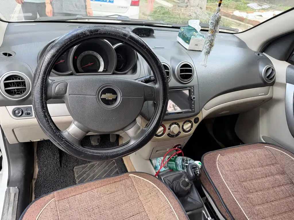 Chevrolet Lova — миниатюра 13