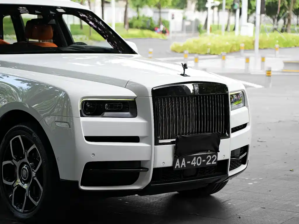 Rolls-Royce Cullinan 2022 Black Badge