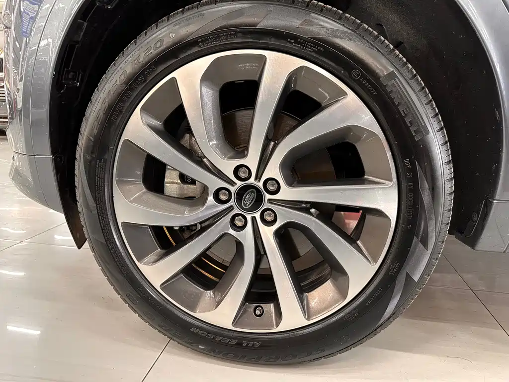 Land Rover Discovery Sport — миниатюра 8