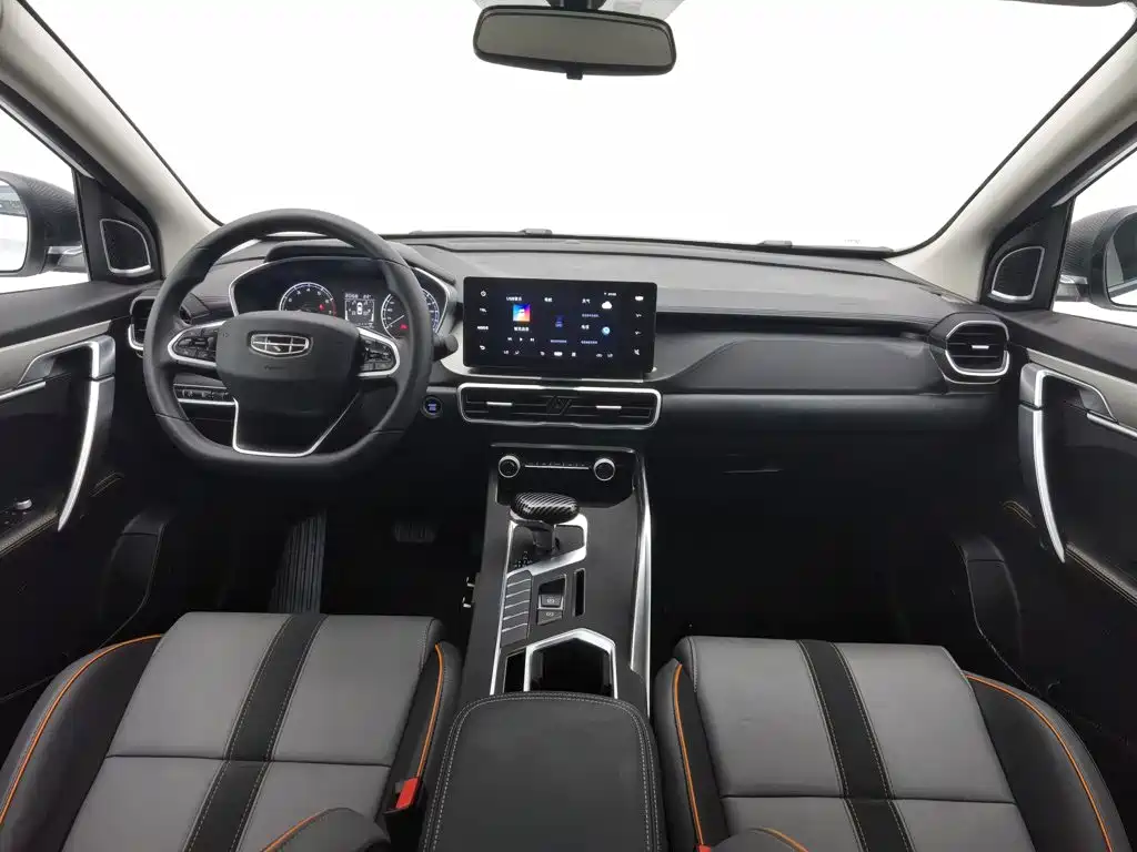 Geely Binyue — миниатюра 5