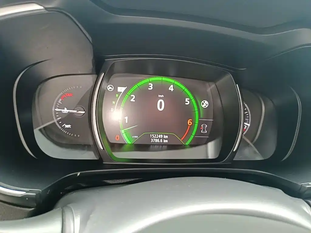Renault Koleos — миниатюра 12