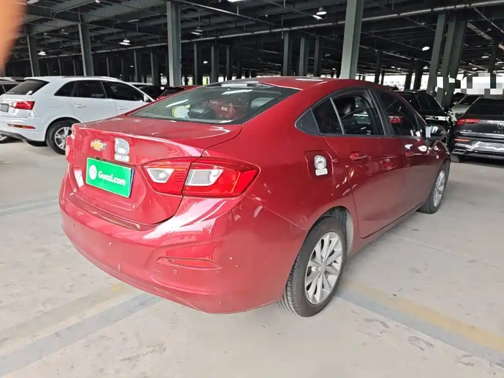 Chevrolet Cruze — миниатюра 7