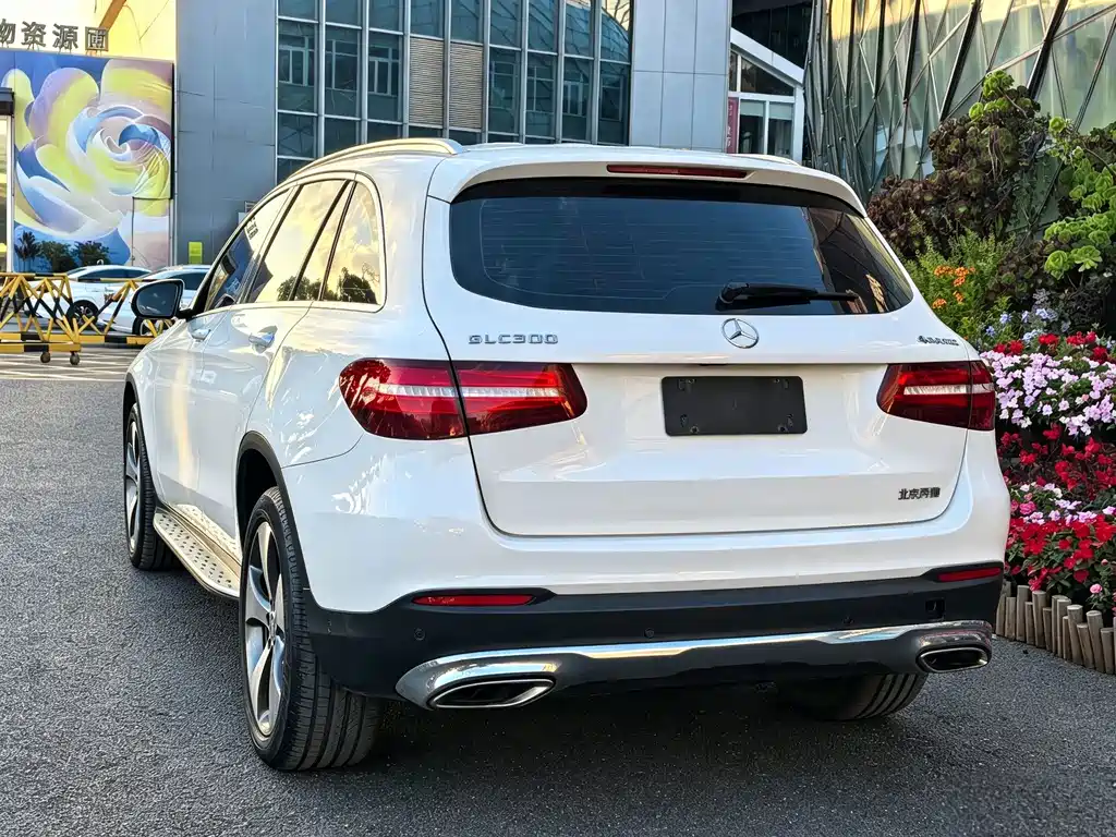 Mercedes-Benz GLC — миниатюра 13