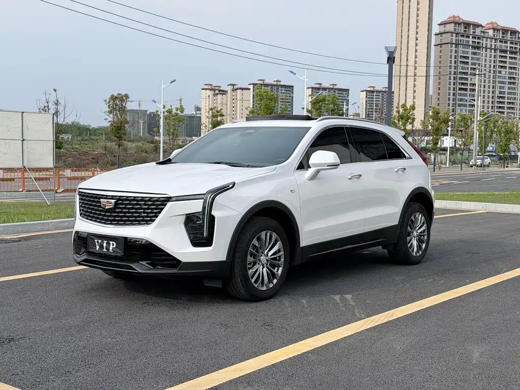 Cadillac XT4 2024