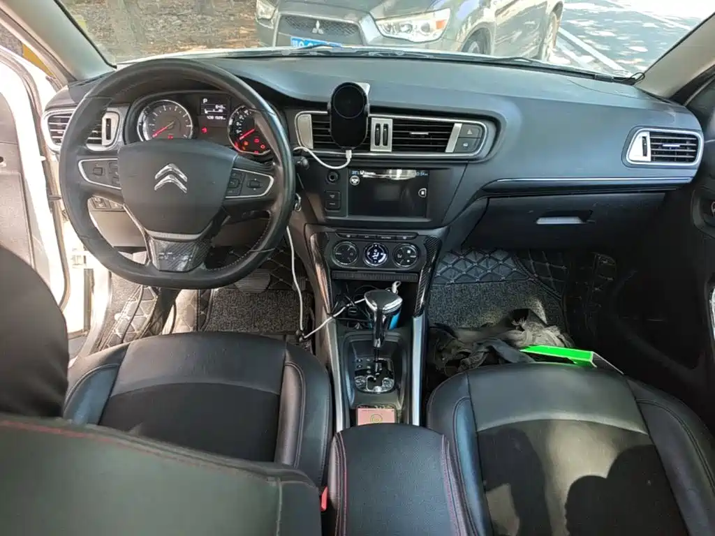 Citroen C3-XR — миниатюра 10