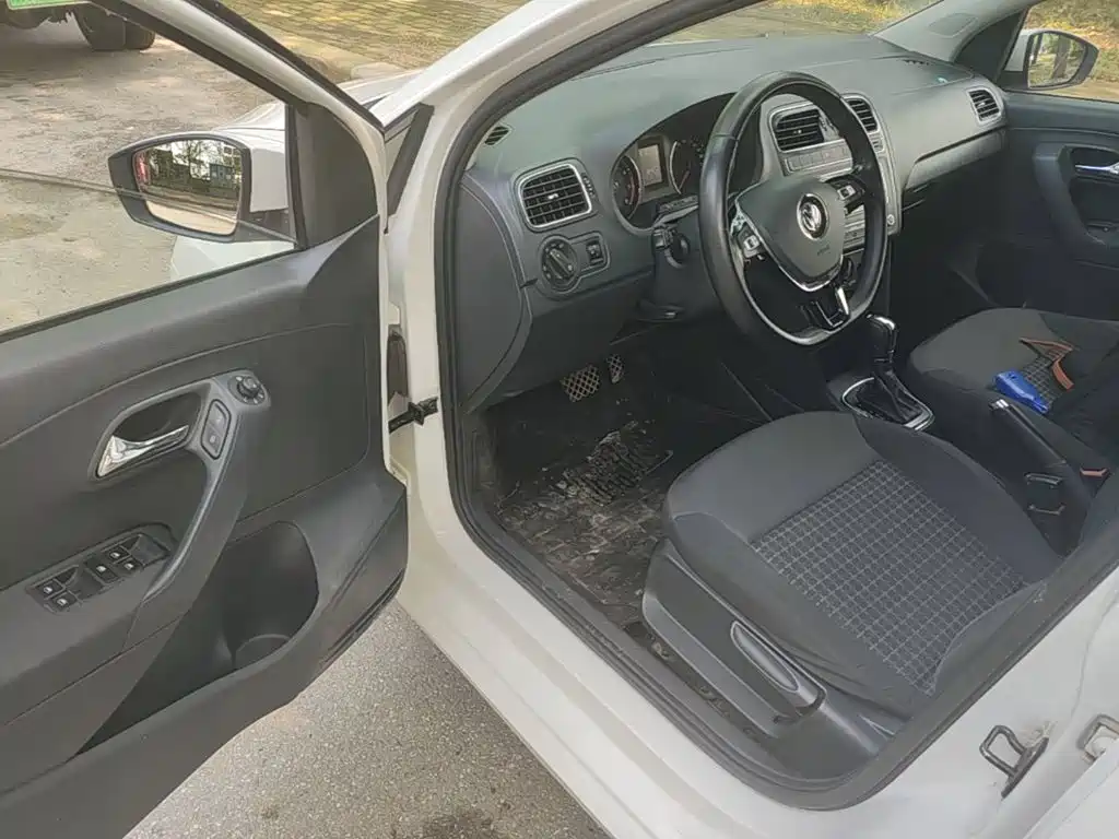 Volkswagen Polo — миниатюра 16
