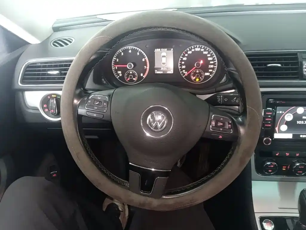 Volkswagen Passat — миниатюра 11