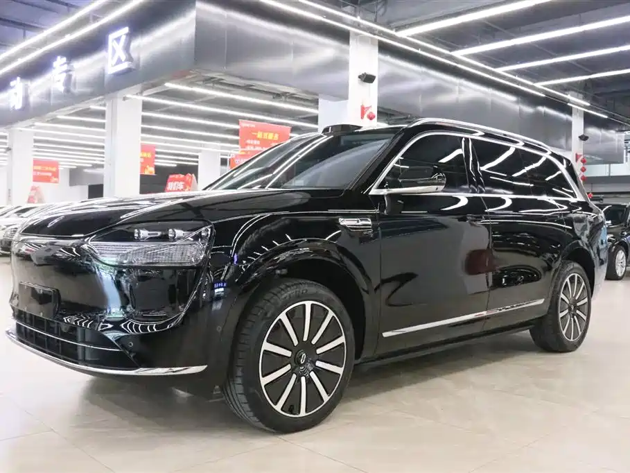 问界M9 2025款 增程 Ultra版 52kWh 5座版（896线激光雷达）