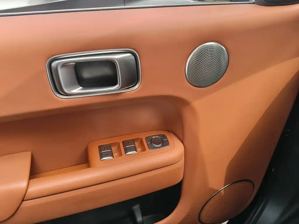 Li Auto Li L9 — миниатюра 10