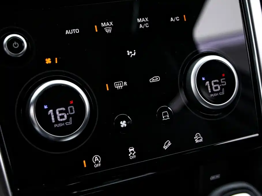 Land Rover Discovery Sport — миниатюра 9