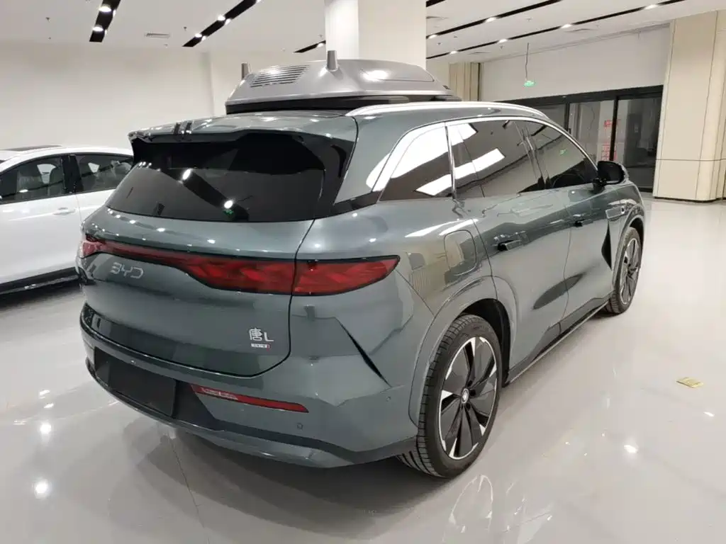 BYD Tang L L 2025 DM 175KM