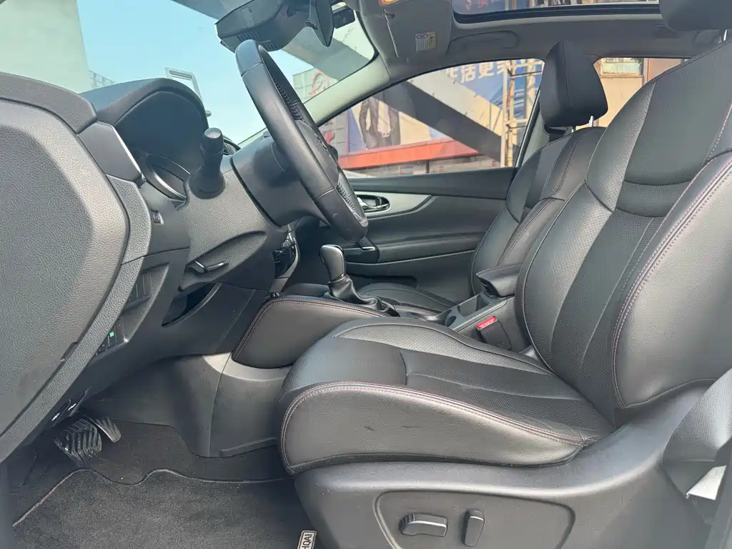 Nissan Qashqai — миниатюра 4