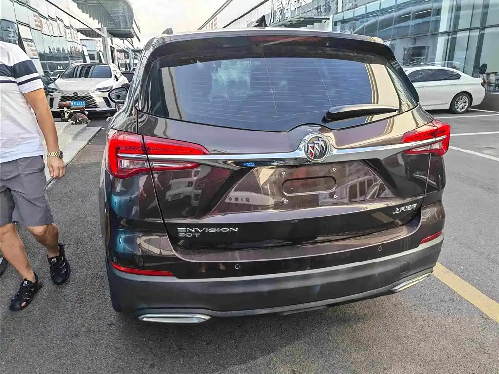 Buick Envision Plus — миниатюра 6
