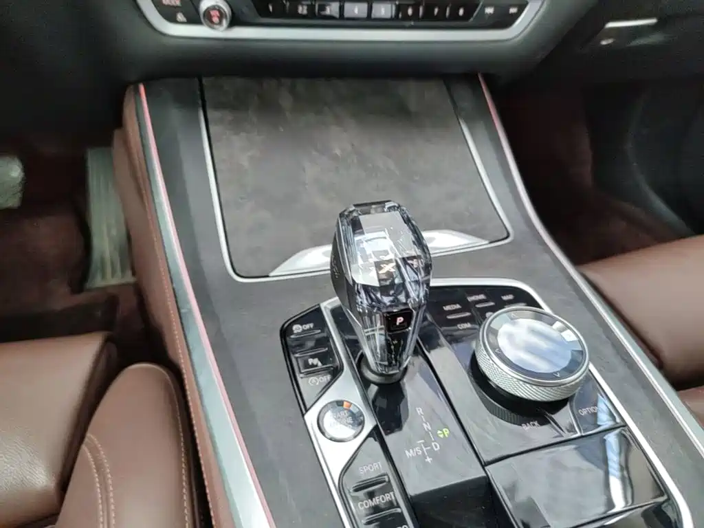 BMW X5 (Import) — миниатюра 14