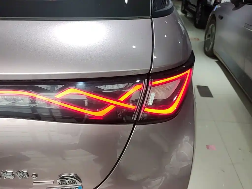 BYD Dolphin — миниатюра 24