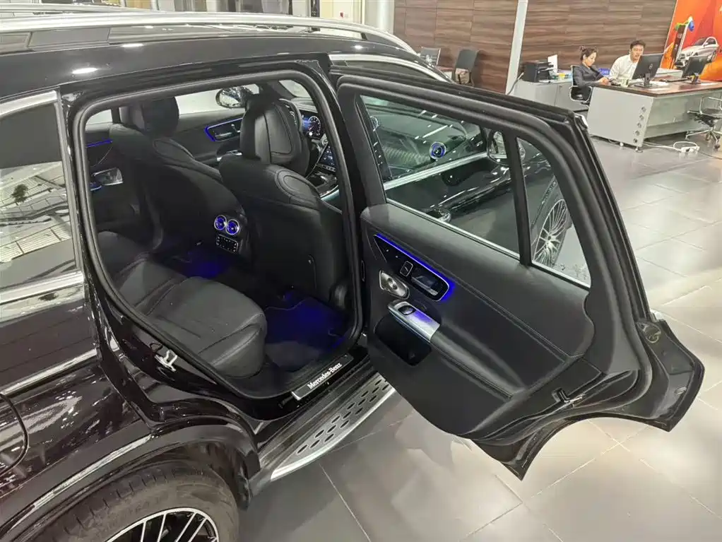 Mercedes-Benz GLC — миниатюра 16