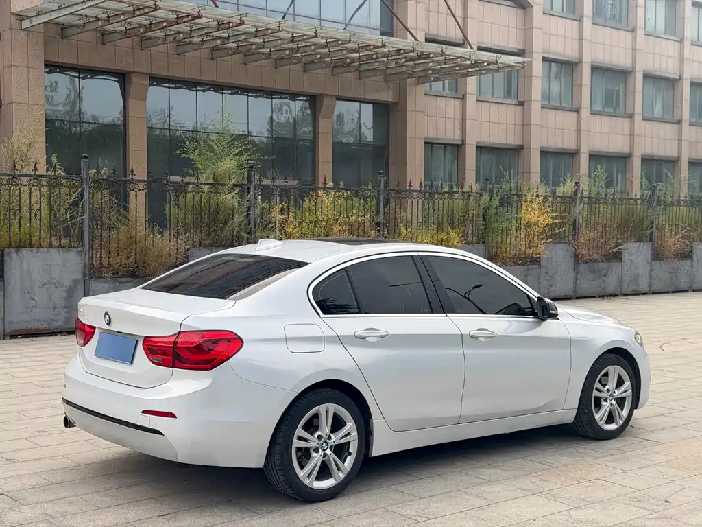 BMW 1 Series — миниатюра 4