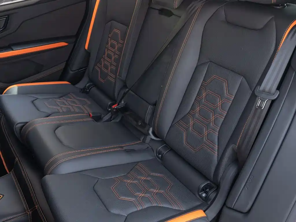 Lamborghini Urus SE — миниатюра 22