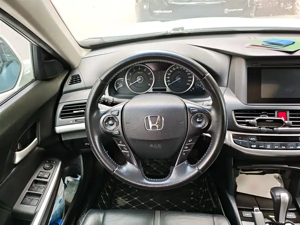 Honda Crosstour 2014 2.4L Luxury