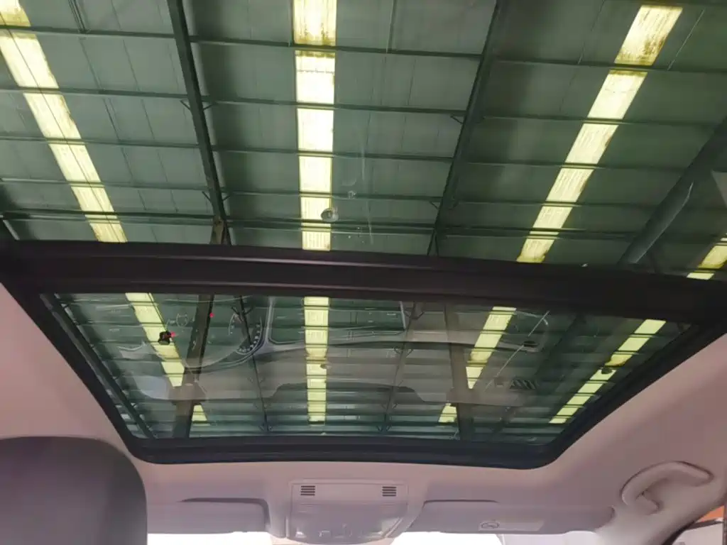 Volkswagen T-Roc — миниатюра 18