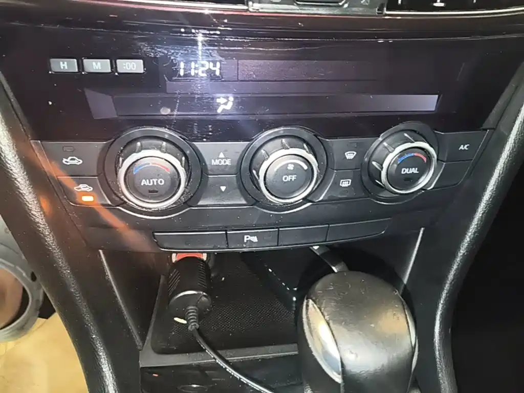 Mazda Atenza — миниатюра 13