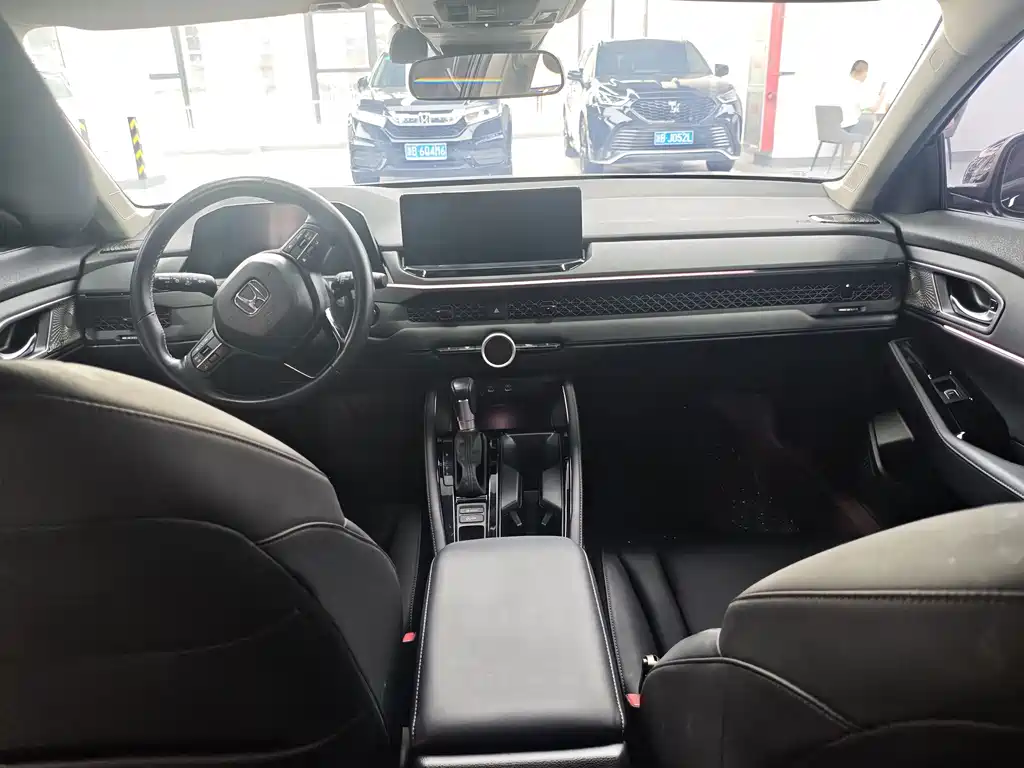 Honda Accord — миниатюра 4