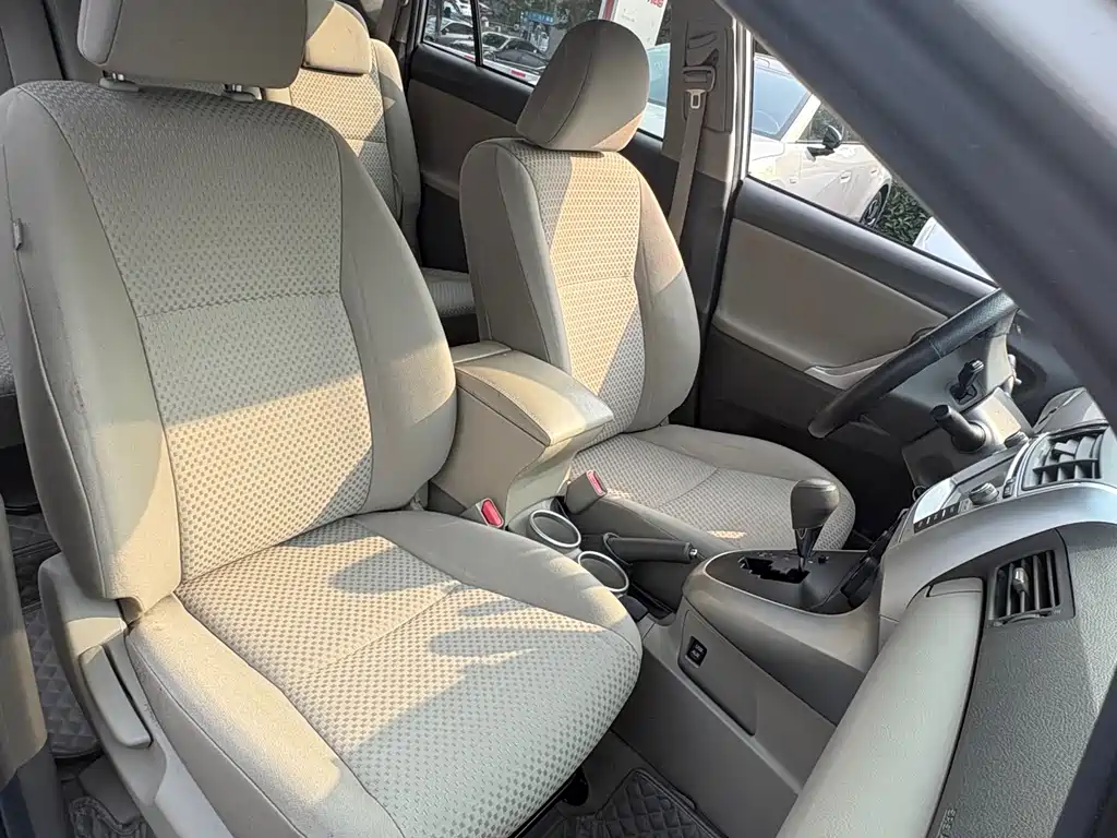 Toyota Verso 2012 180G CVT Comfort