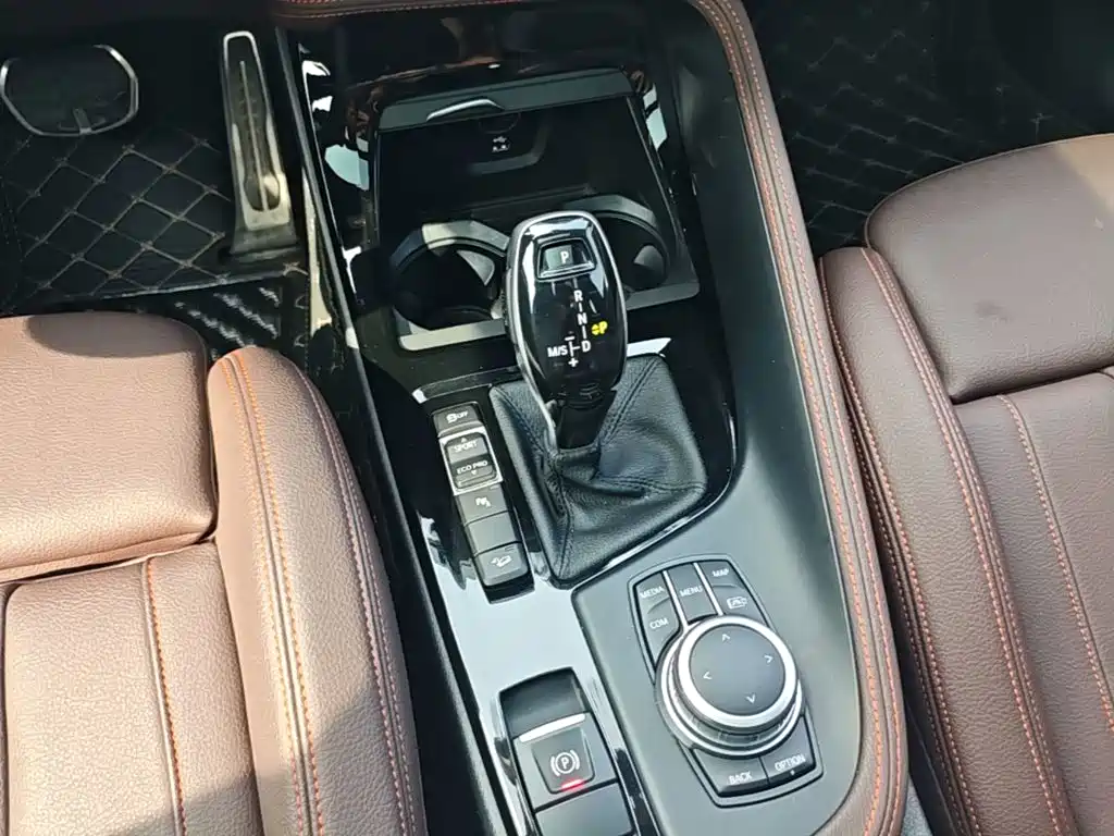BMW X2 — миниатюра 14