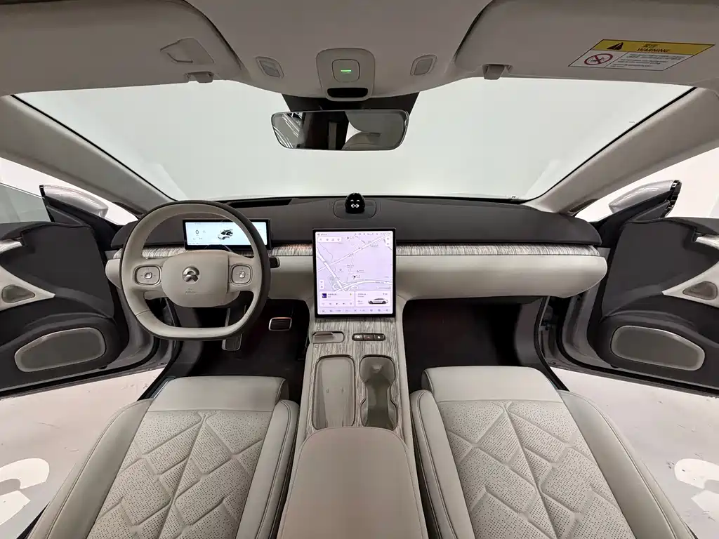 NIO ET7 2024 75kWh Executive