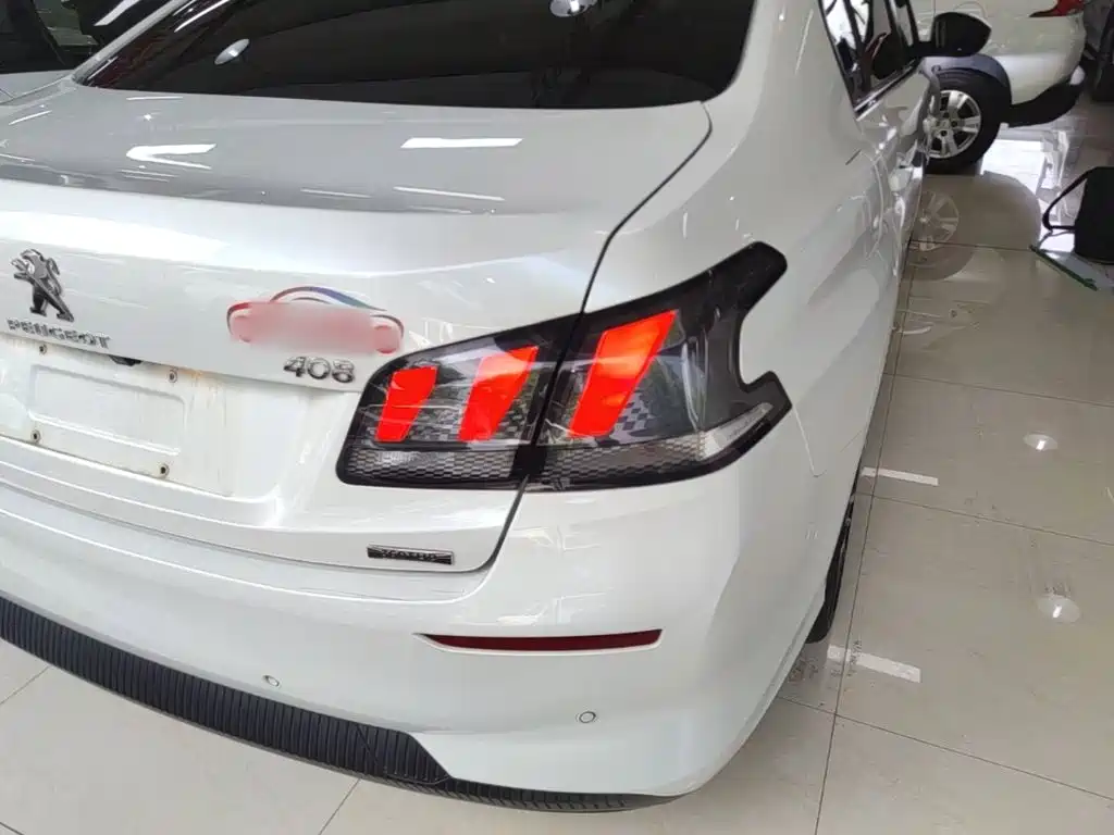 Peugeot 408 — миниатюра 8
