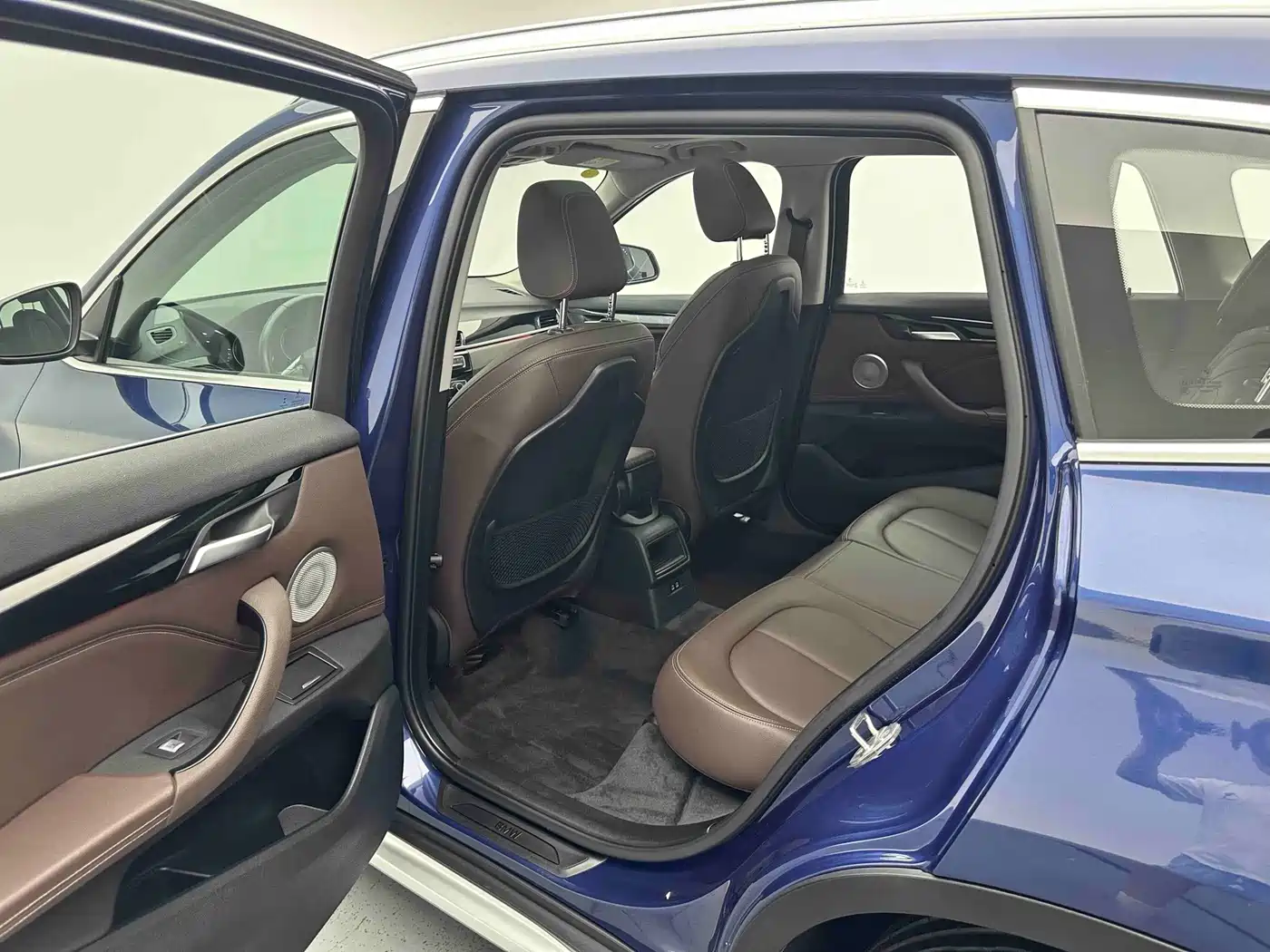 BMW X1 2022 Синий из Китая, фото 6