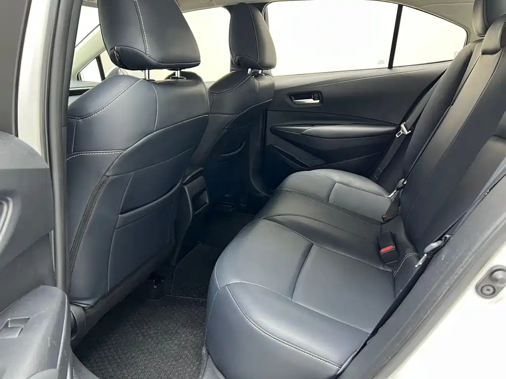 Toyota Corolla — миниатюра 6