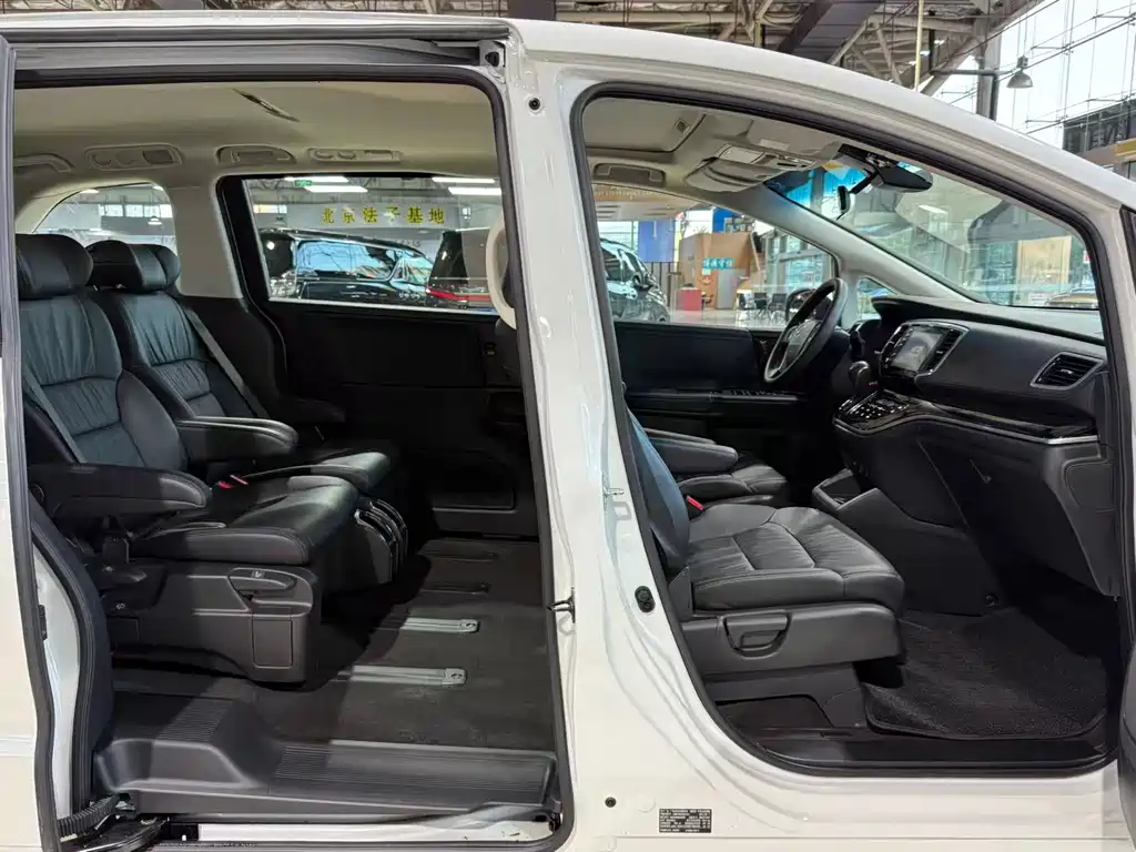 Honda Odyssey — миниатюра 11