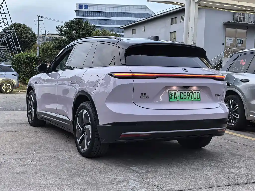 NIO ES6 — миниатюра 6