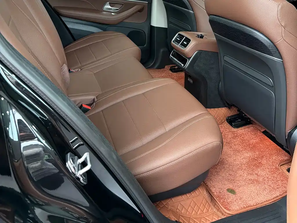 Mercedes-Benz GLE (Import) — миниатюра 14
