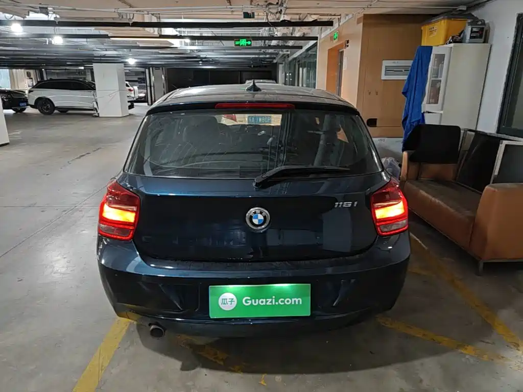 BMW 1 Series (Import) — миниатюра 6
