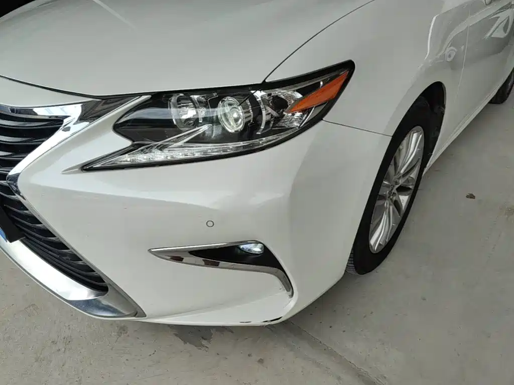 Lexus ES — миниатюра 24