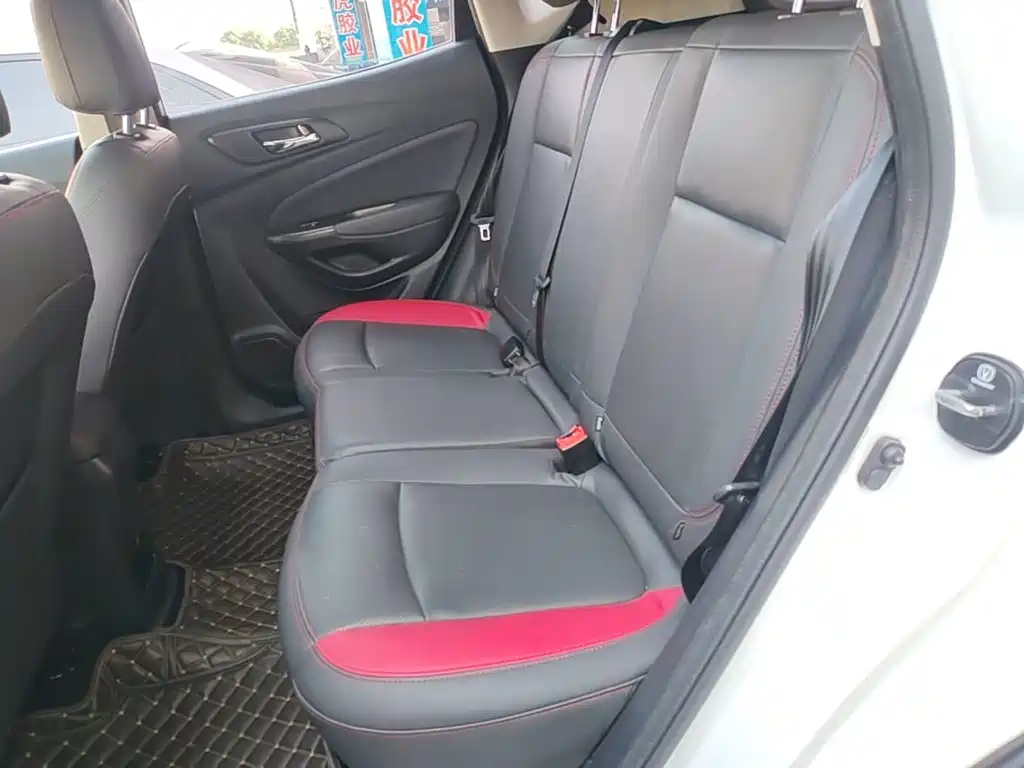Changan CS15 — миниатюра 17