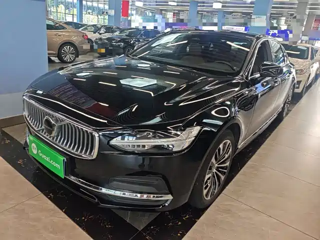 2024 Volvo S90