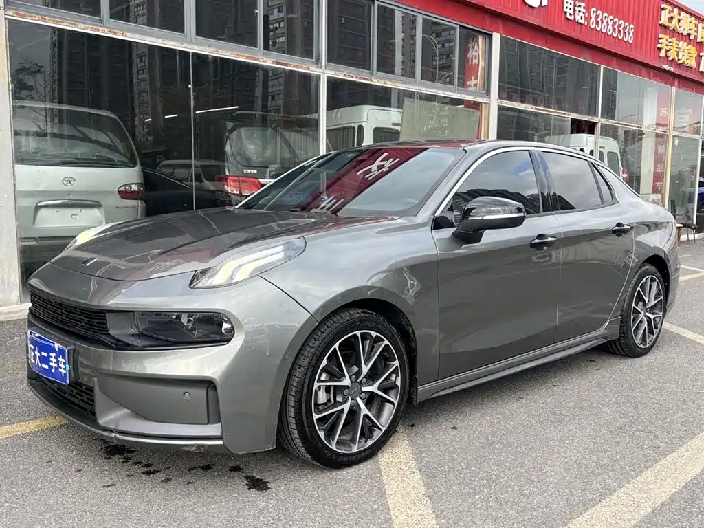 Lynk & Co 03 2021