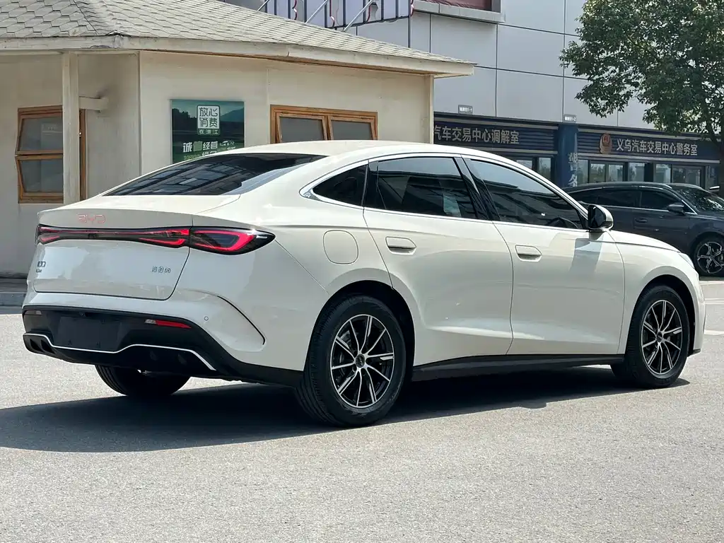 BYD SEAL 06 NEW ENERGY