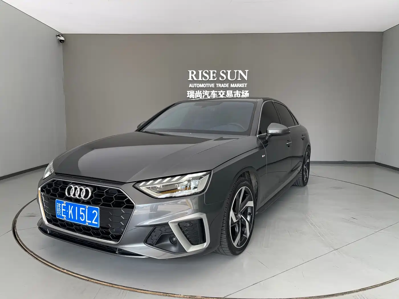 奥迪A4L 2021款 40 TFSI 进享人生版 2022