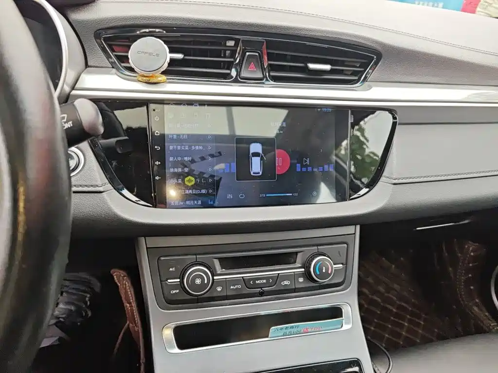 Geely Emgrand — миниатюра 14