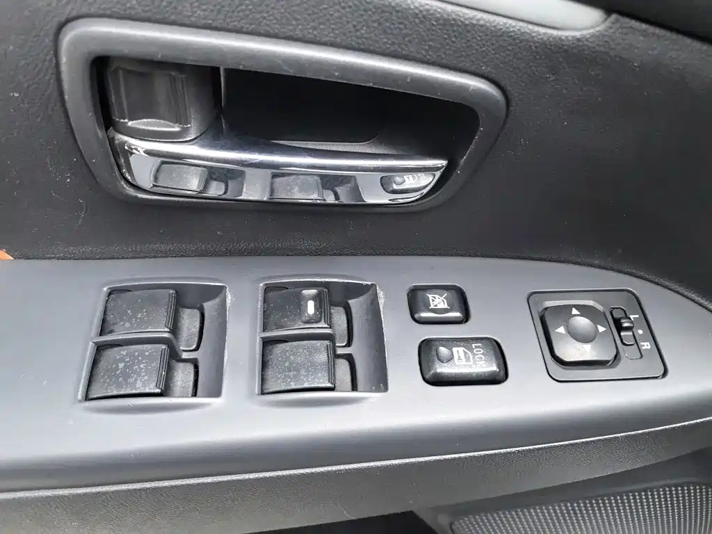 Mitsubishi ASX — миниатюра 9