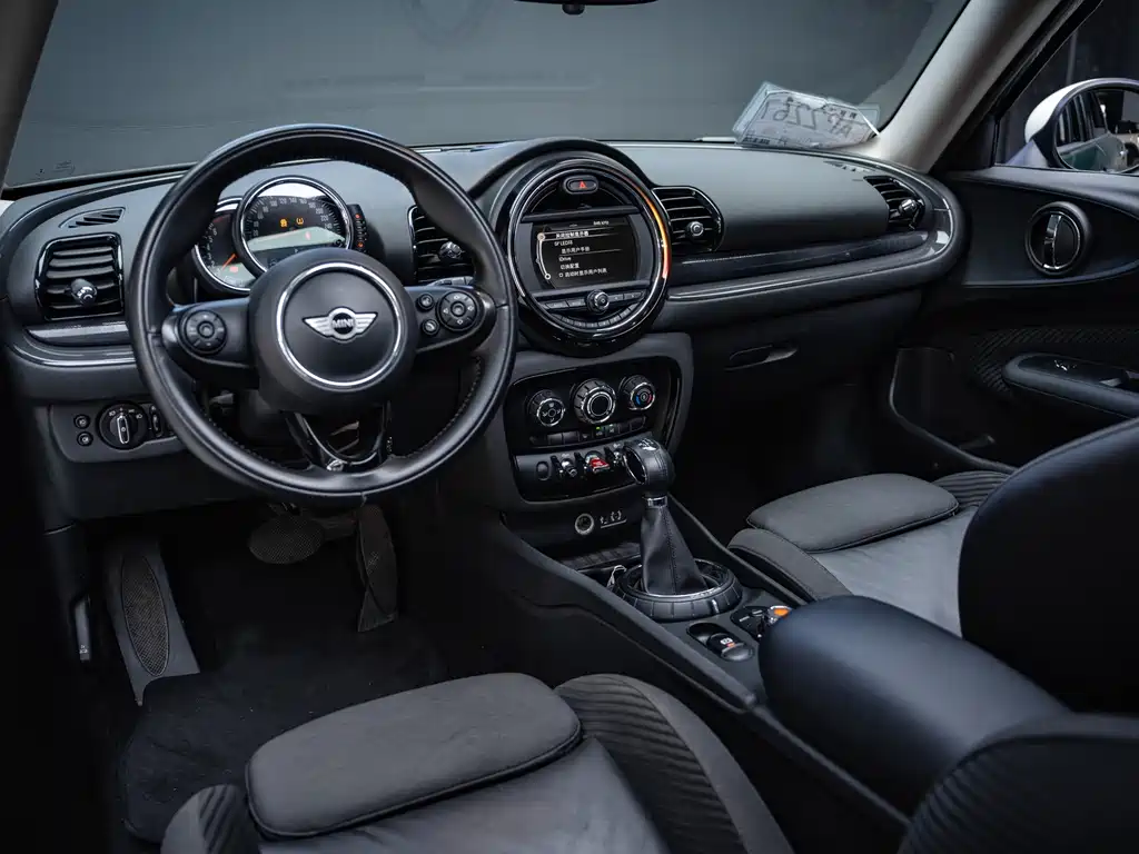 MINI Mini Clubman — миниатюра 23