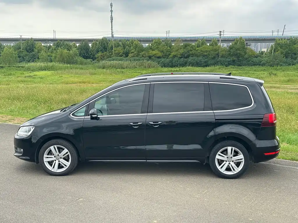 Volkswagen Sharan — миниатюра 2
