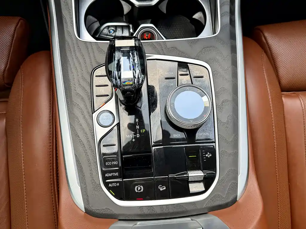 BMW X7 — миниатюра 18